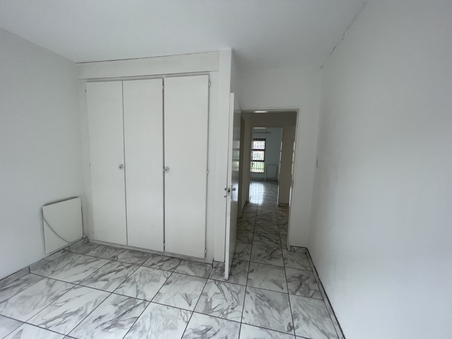 2 Bedroom Property for Sale in Bassonia Gauteng