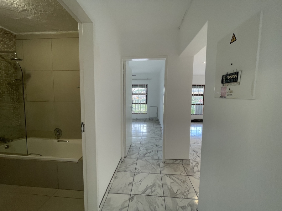 2 Bedroom Property for Sale in Bassonia Gauteng
