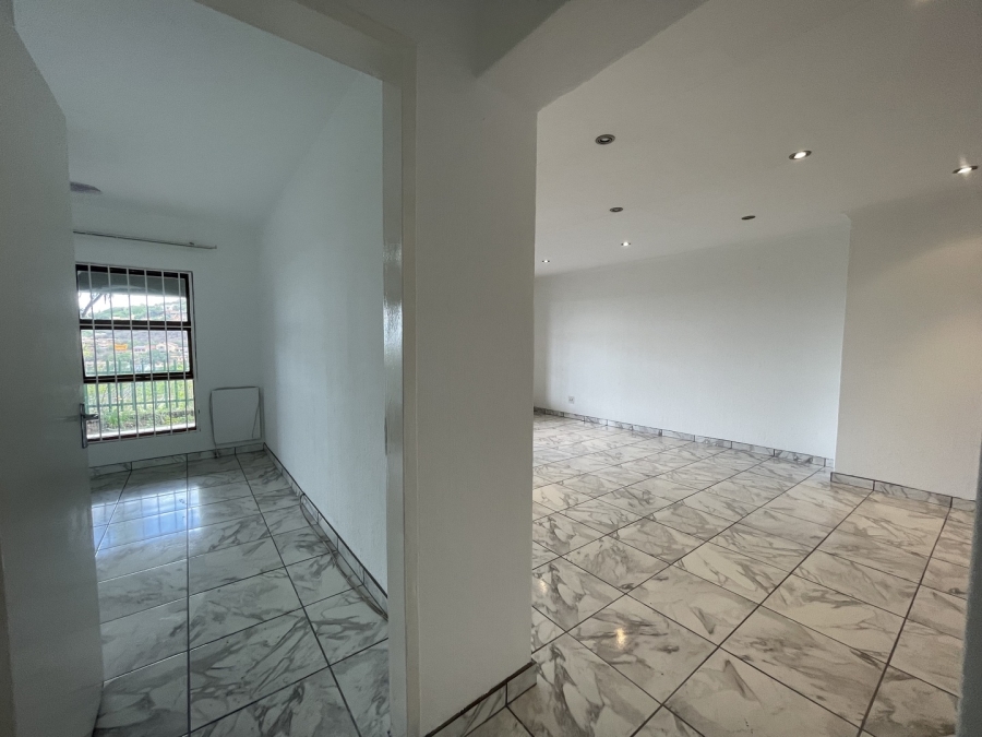 2 Bedroom Property for Sale in Bassonia Gauteng