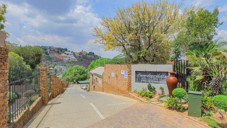 2 Bedroom Property for Sale in Bassonia Gauteng