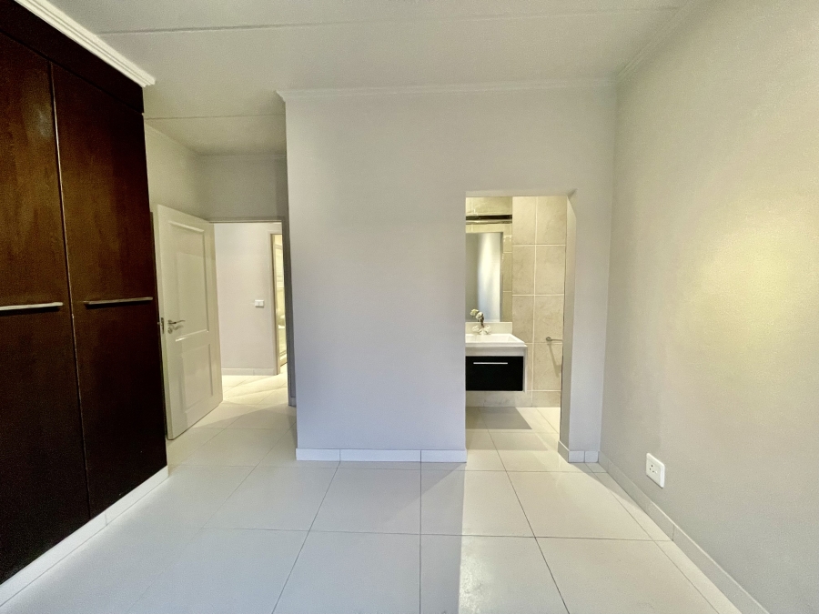 2 Bedroom Property for Sale in Glenvista Gauteng