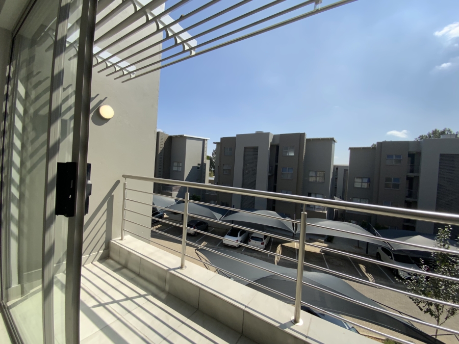 2 Bedroom Property for Sale in Broadacres Gauteng