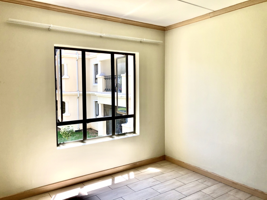 2 Bedroom Property for Sale in Noordwyk Gauteng