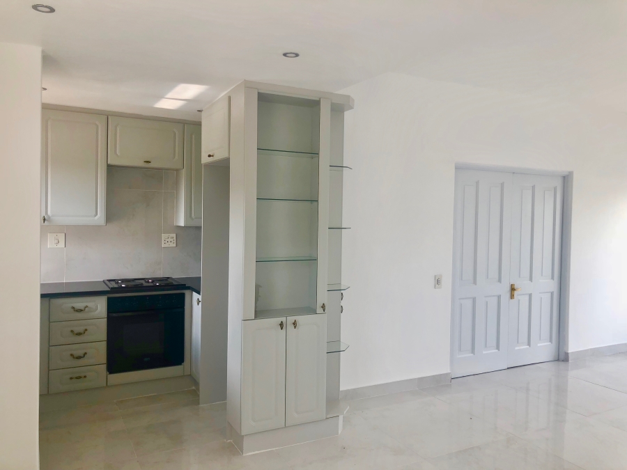 1 Bedroom Property for Sale in Illovo Gauteng