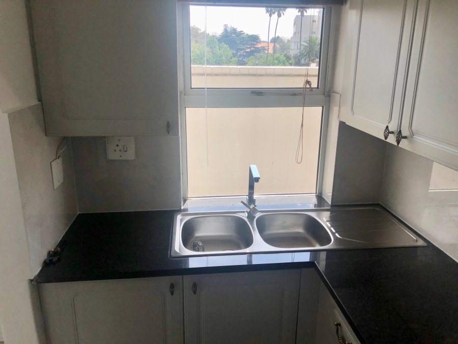 1 Bedroom Property for Sale in Illovo Gauteng