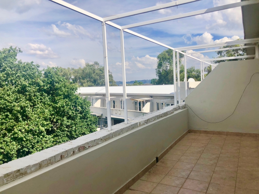 1 Bedroom Property for Sale in Illovo Gauteng