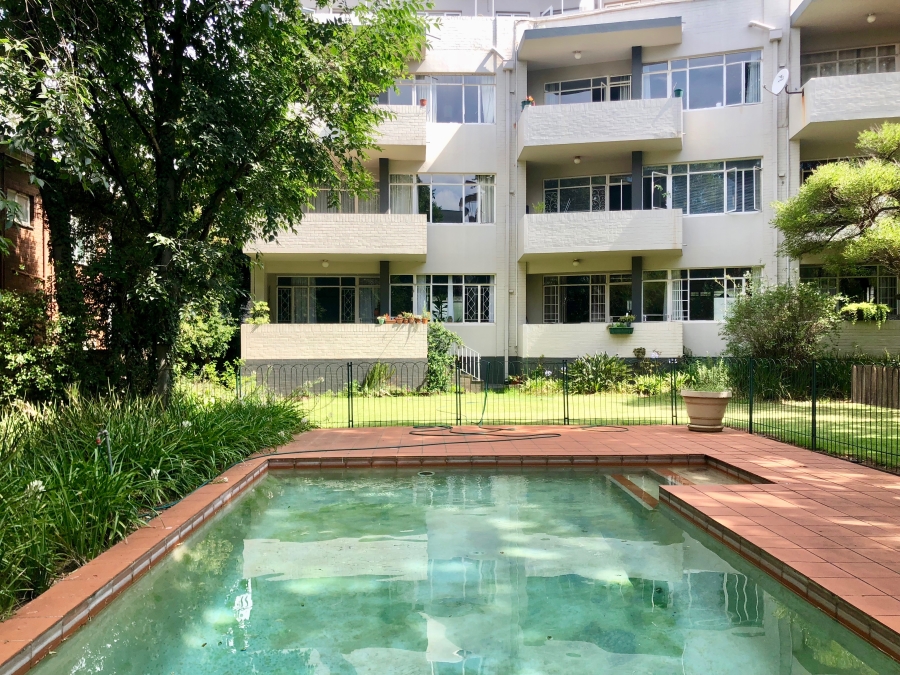1 Bedroom Property for Sale in Illovo Gauteng