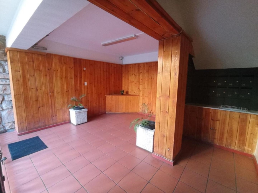 2 Bedroom Property for Sale in Illovo Gauteng