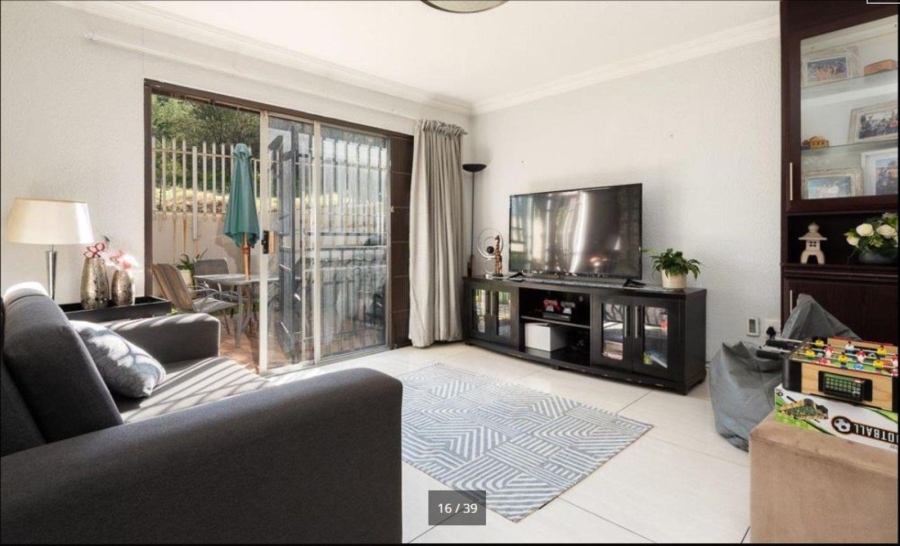 3 Bedroom Property for Sale in Bassonia Gauteng