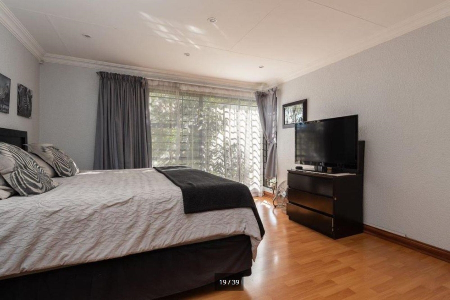 3 Bedroom Property for Sale in Bassonia Gauteng