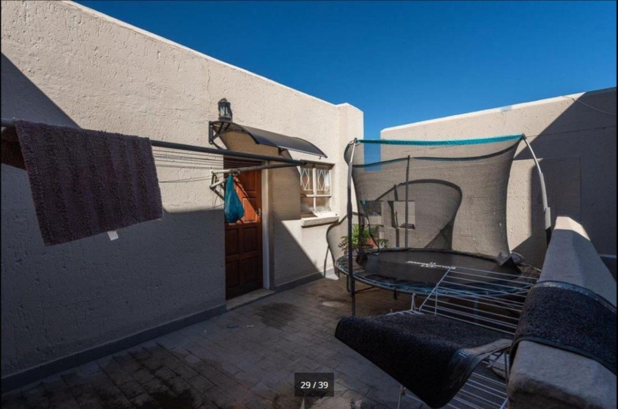 3 Bedroom Property for Sale in Bassonia Gauteng