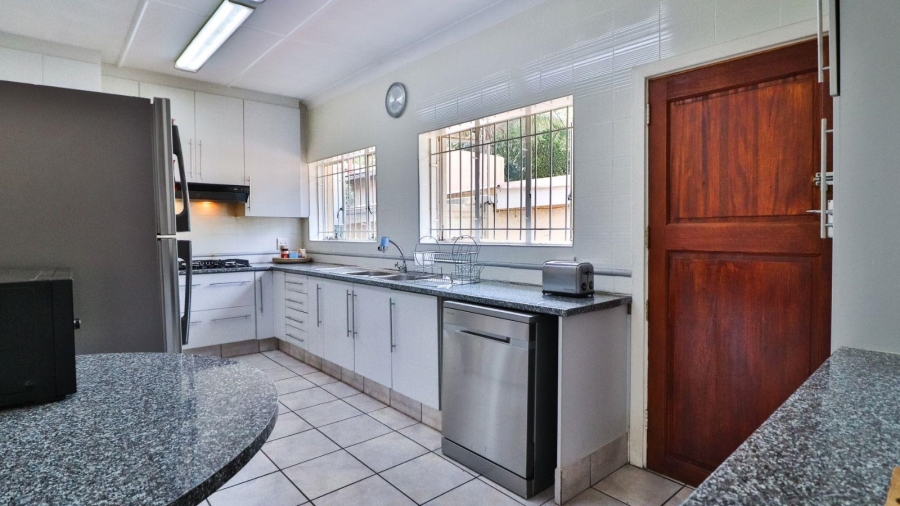 3 Bedroom Property for Sale in Savoy Estate Gauteng