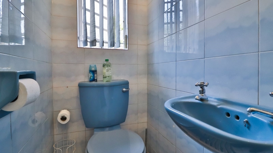 3 Bedroom Property for Sale in Savoy Estate Gauteng
