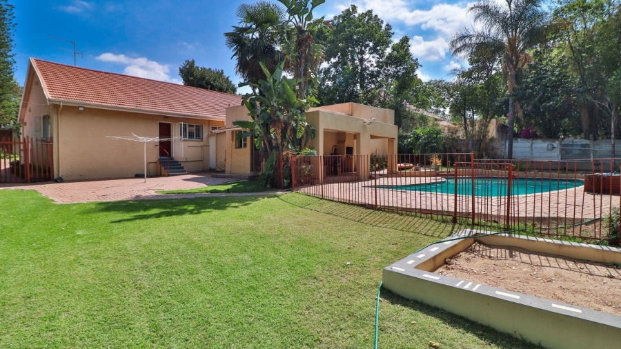 3 Bedroom Property for Sale in Savoy Estate Gauteng