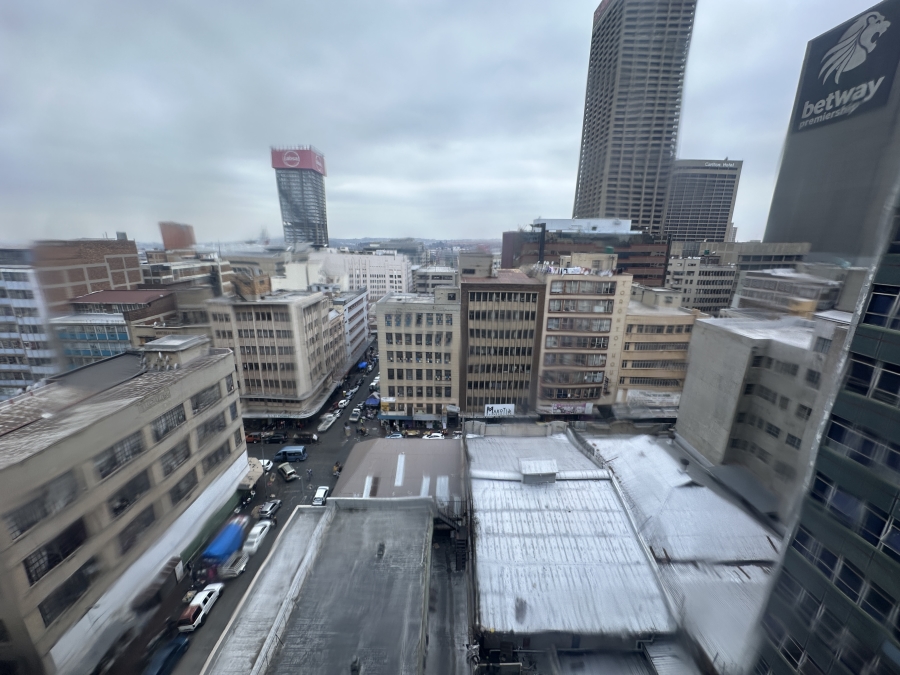 1 Bedroom Property for Sale in Johannesburg Central Gauteng