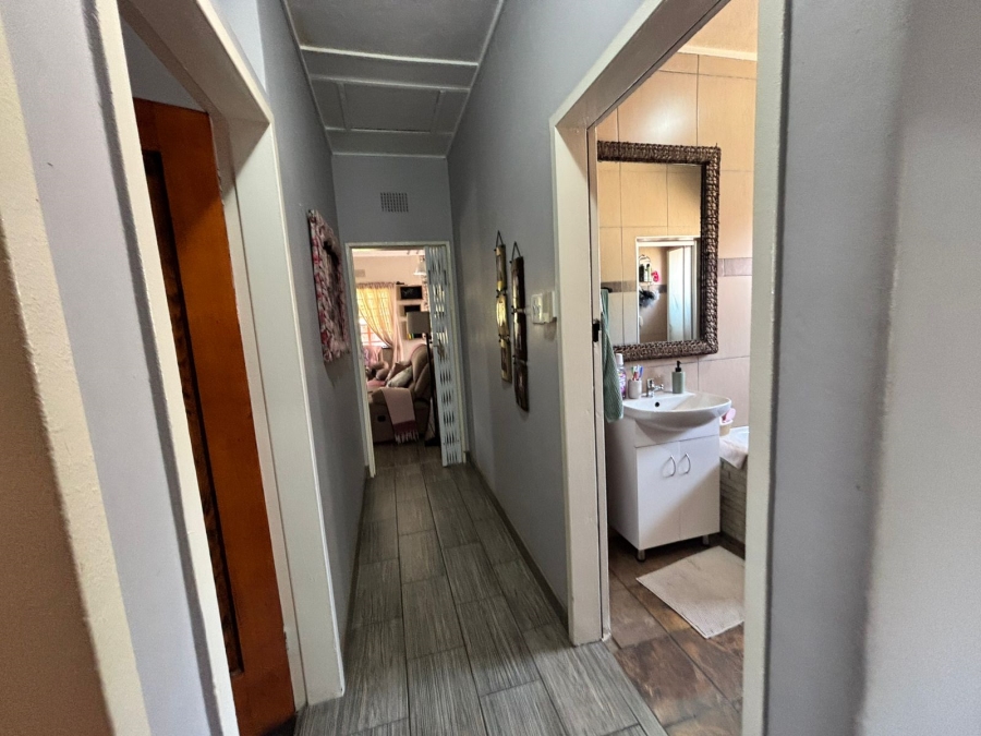 3 Bedroom Property for Sale in Comet Gauteng