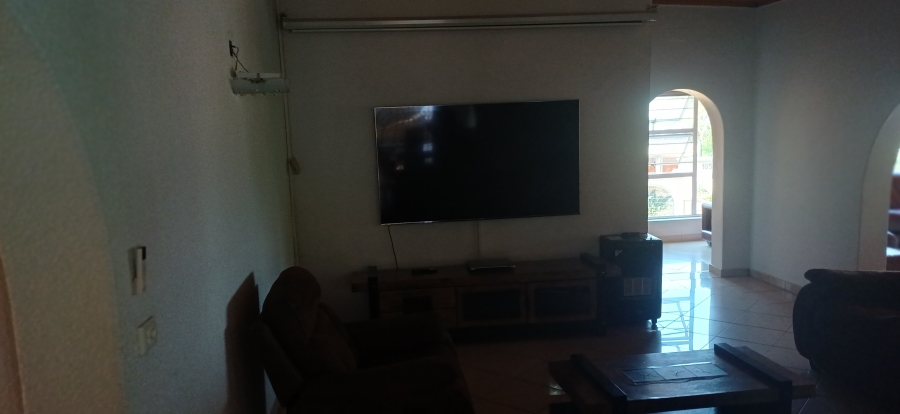 5 Bedroom Property for Sale in Glenvista Gauteng