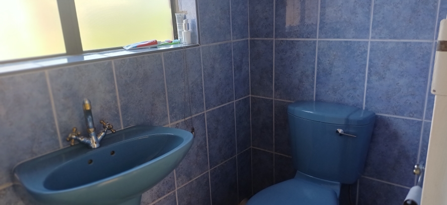 5 Bedroom Property for Sale in Glenvista Gauteng