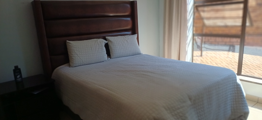 5 Bedroom Property for Sale in Glenvista Gauteng