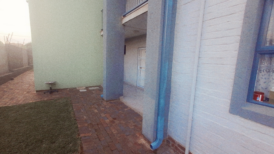 2 Bedroom Property for Sale in Rynfield Gauteng