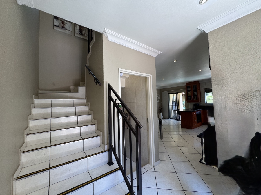 3 Bedroom Property for Sale in New Redruth Gauteng
