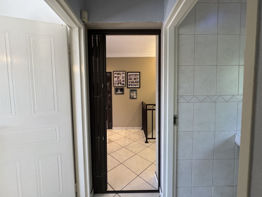 3 Bedroom Property for Sale in New Redruth Gauteng