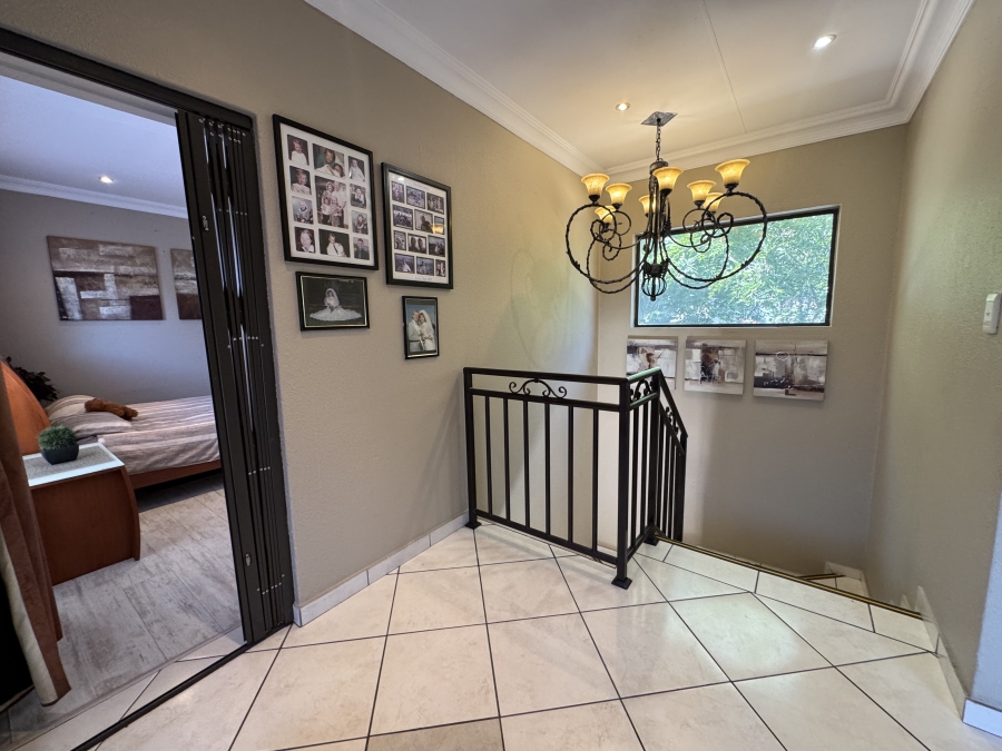 3 Bedroom Property for Sale in New Redruth Gauteng