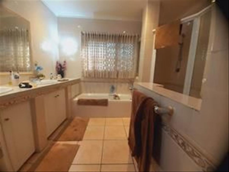 3 Bedroom Property for Sale in Sunward Park Gauteng