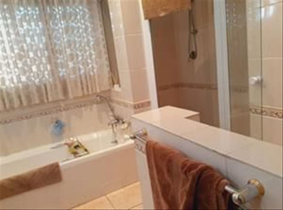 3 Bedroom Property for Sale in Sunward Park Gauteng