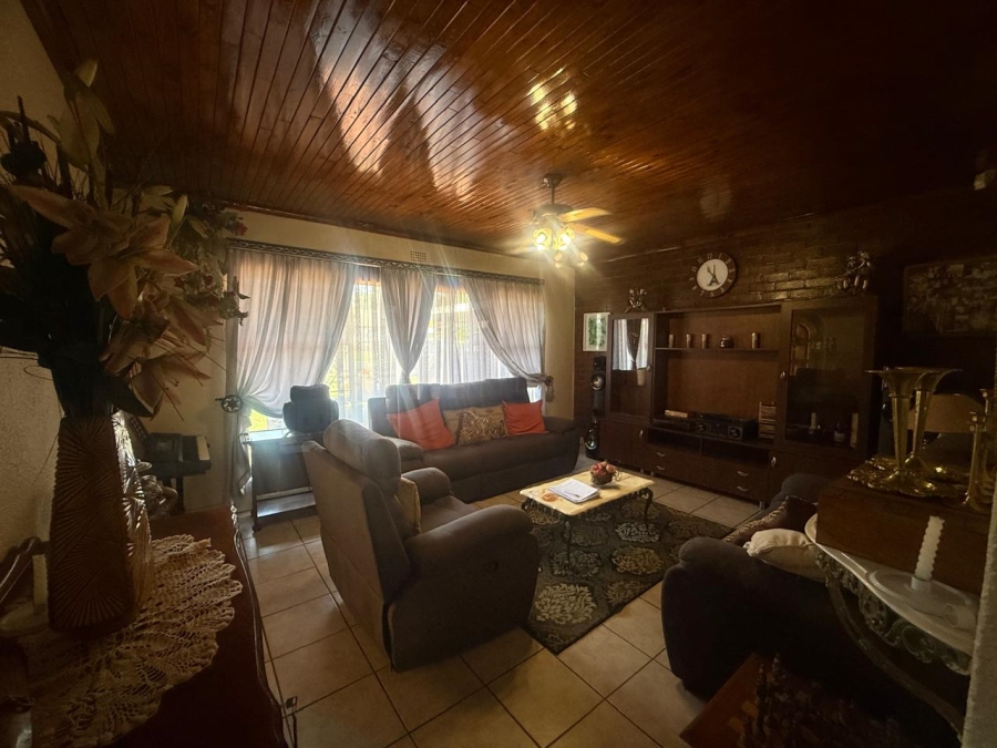4 Bedroom Property for Sale in Parkrand Gauteng
