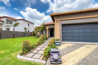 2 Bedroom Property for Sale in Parkrand Gauteng