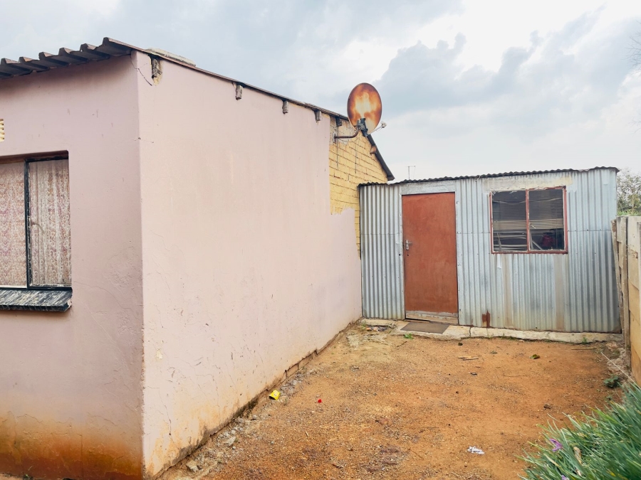 2 Bedroom Property for Sale in Kingsway Gauteng