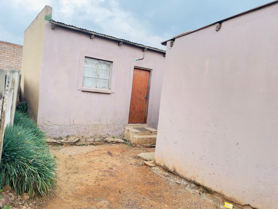 2 Bedroom Property for Sale in Kingsway Gauteng