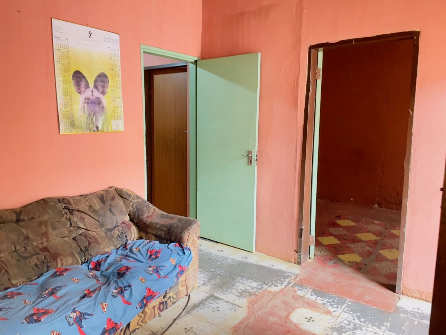 2 Bedroom Property for Sale in Kingsway Gauteng