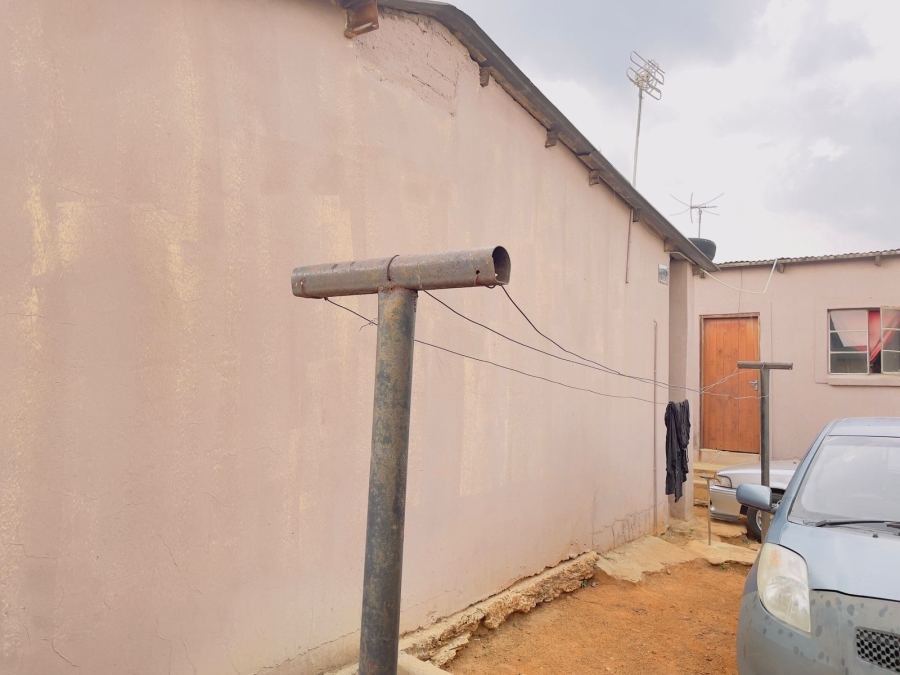 2 Bedroom Property for Sale in Kingsway Gauteng