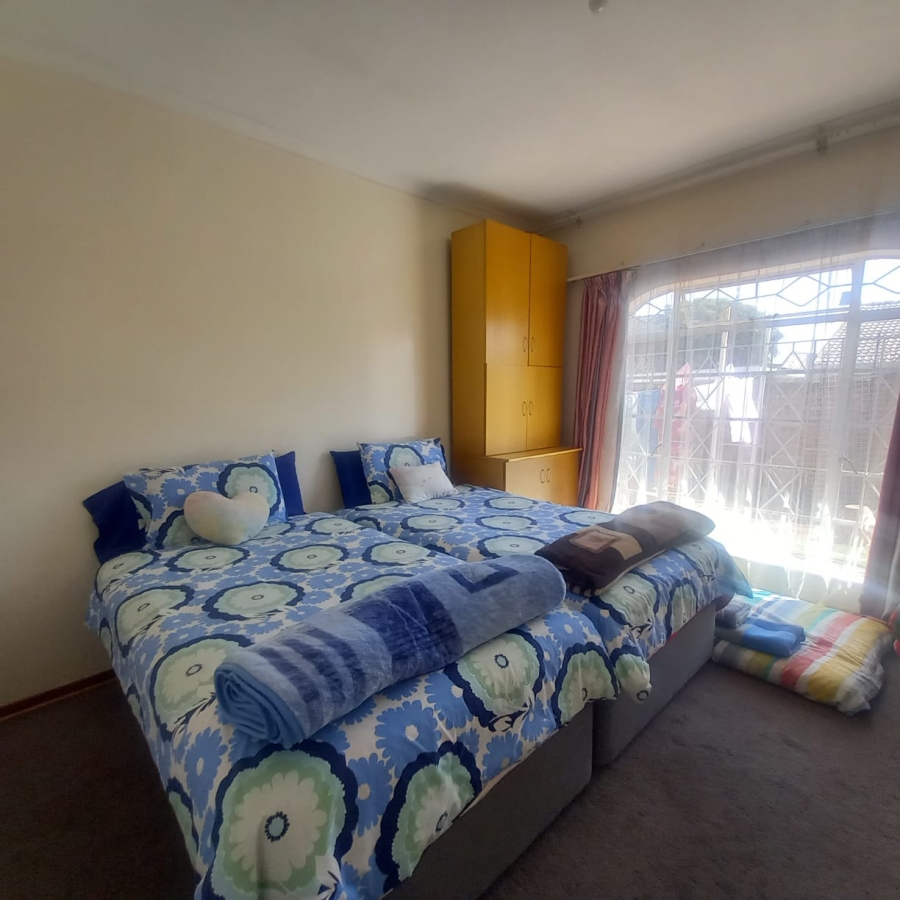4 Bedroom Property for Sale in Actonville Gauteng