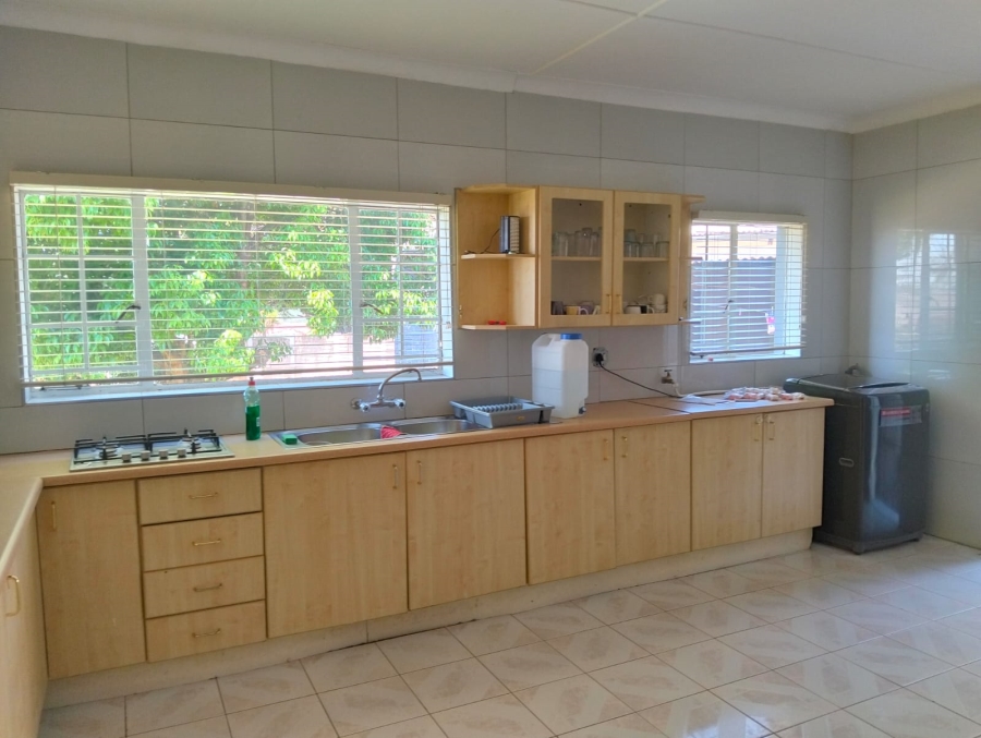 3 Bedroom Property for Sale in Birchleigh Gauteng