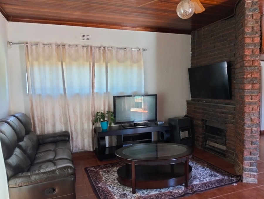 3 Bedroom Property for Sale in Birchleigh Gauteng