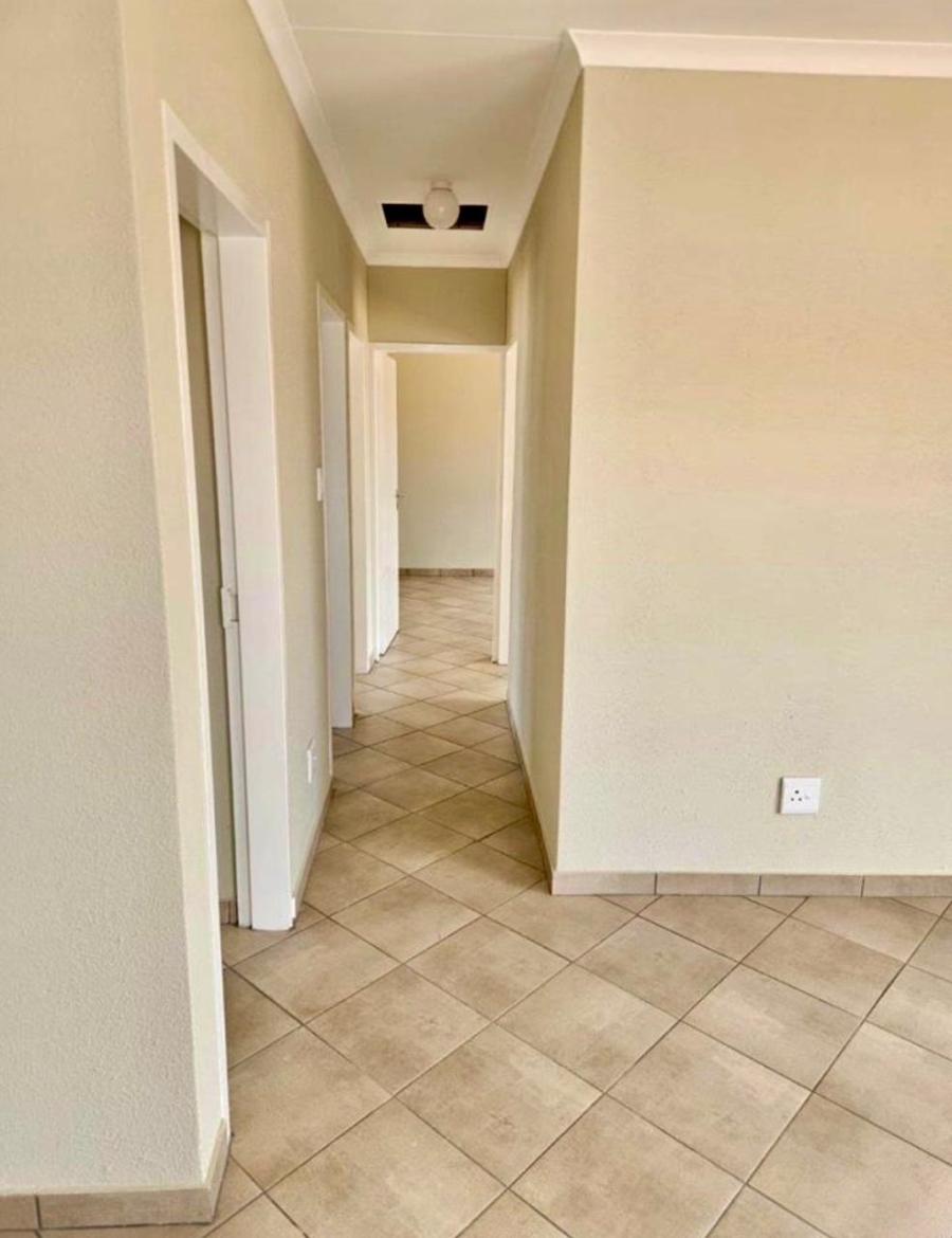 4 Bedroom Property for Sale in Windmill Park Gauteng