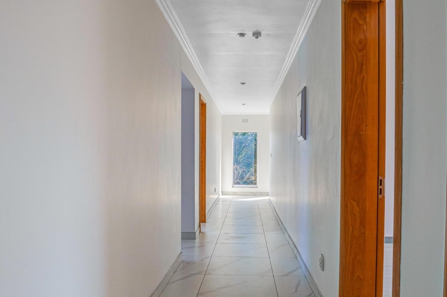 14 Bedroom Property for Sale in Bassonia Gauteng