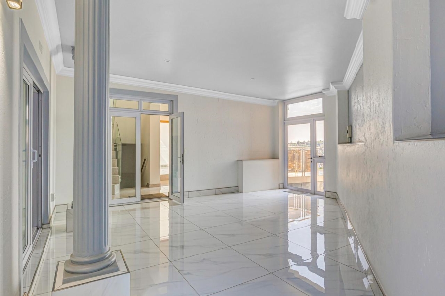 14 Bedroom Property for Sale in Bassonia Gauteng