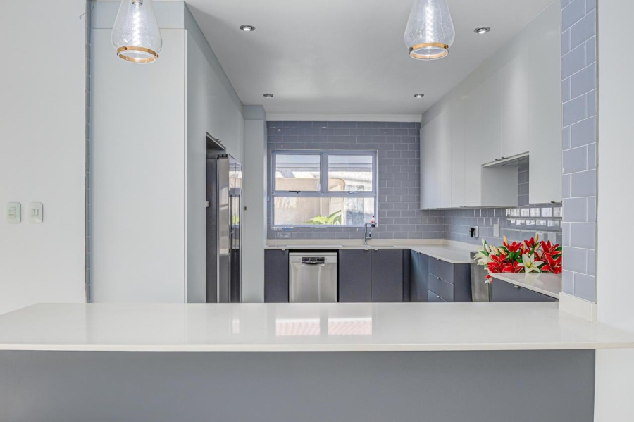 14 Bedroom Property for Sale in Bassonia Gauteng