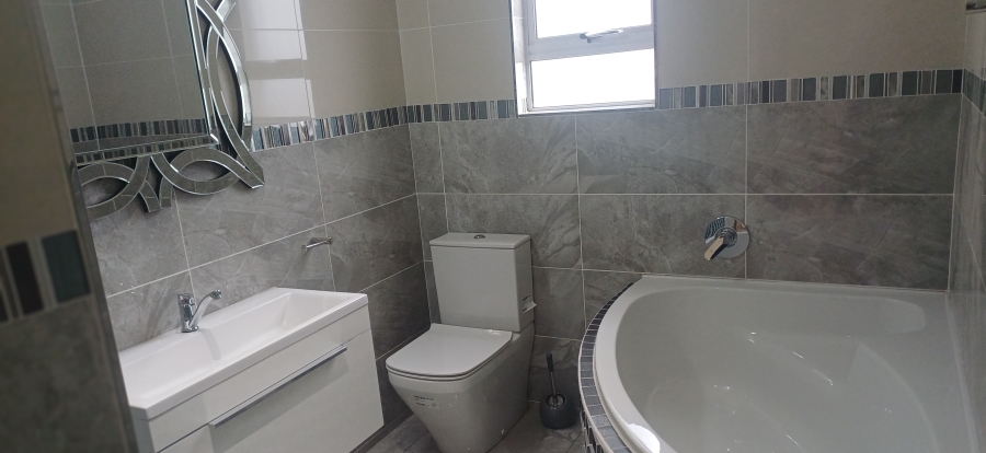 14 Bedroom Property for Sale in Bassonia Gauteng