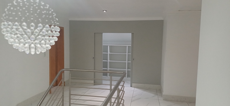 14 Bedroom Property for Sale in Bassonia Gauteng