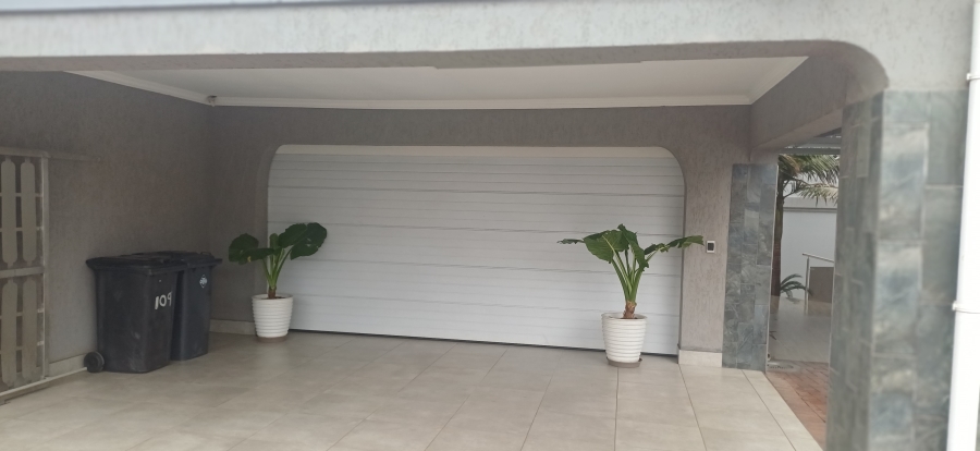 14 Bedroom Property for Sale in Bassonia Gauteng