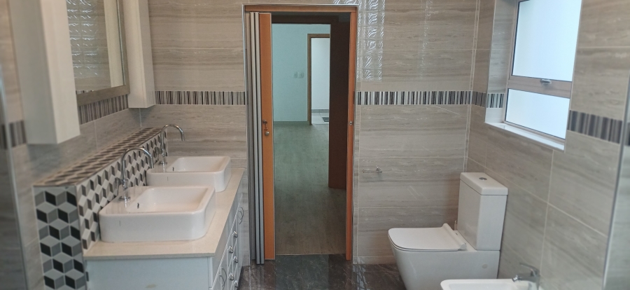 14 Bedroom Property for Sale in Bassonia Gauteng