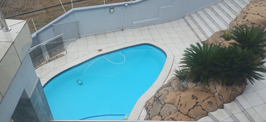 14 Bedroom Property for Sale in Bassonia Gauteng