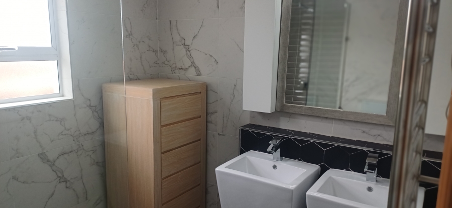 14 Bedroom Property for Sale in Bassonia Gauteng