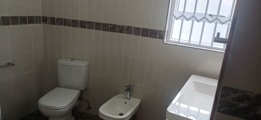 14 Bedroom Property for Sale in Bassonia Gauteng