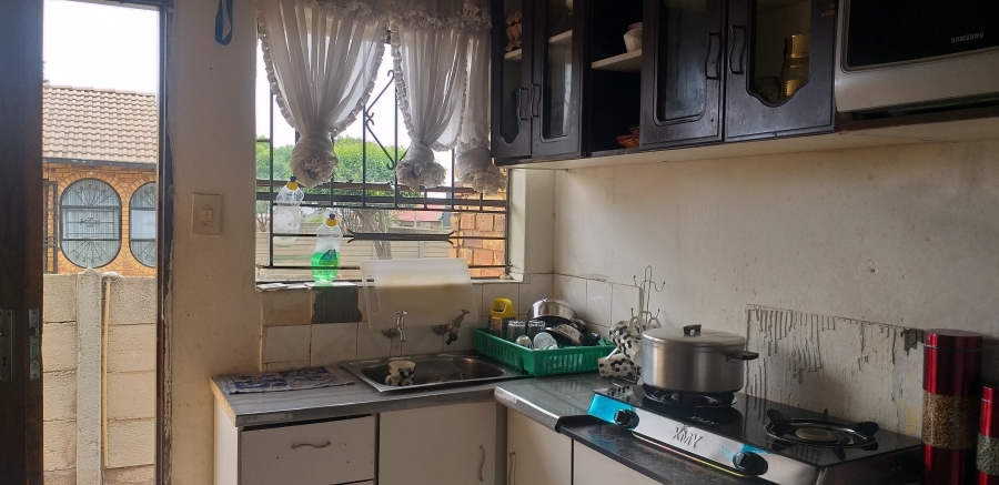 3 Bedroom Property for Sale in Etwatwa Gauteng